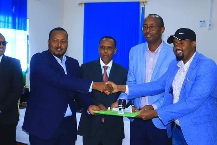 E1C4FE5F-95AC-4BF5-B2CE-90A1FCB87C74.jpe