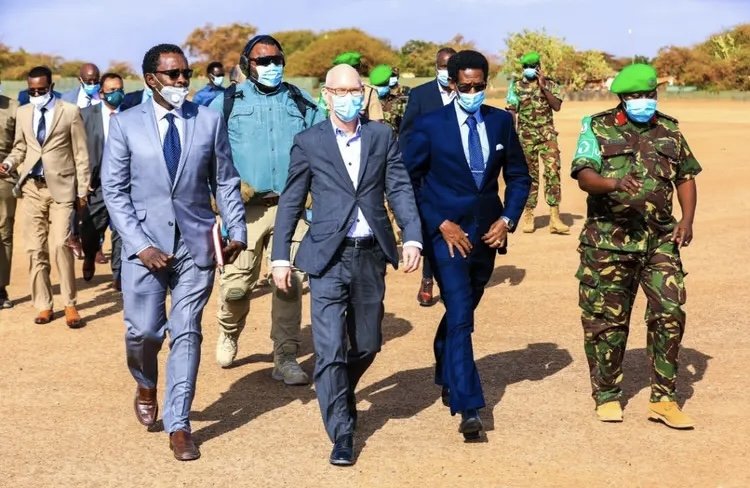 E36A4A0F-FA55-42A8-9331-24996C15D89F.jpe