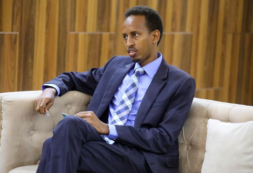 9e39ec50-b771-4e6d-bad2-2b6fb5b00d07-1.j