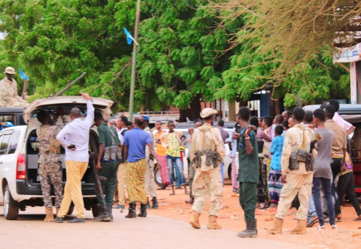 received_1184393545293209