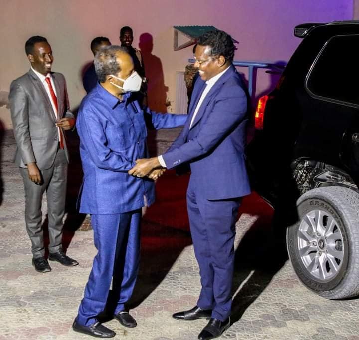 Qoor-Qoor-iyo-xasan-sheekh